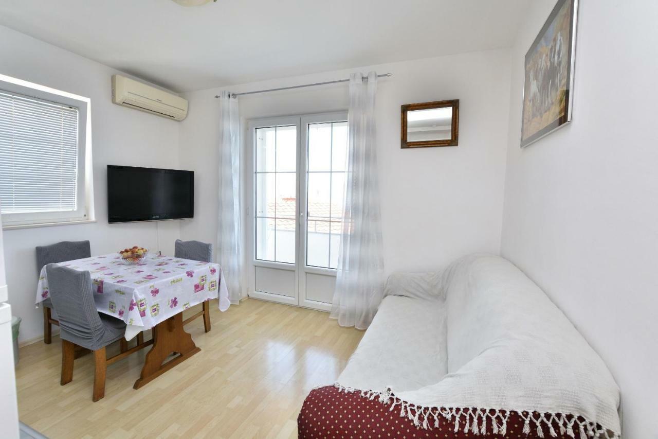 Apartments Brico Primošten Esterno foto